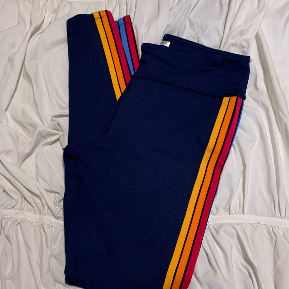 Forever 21 navy blue leggings with stripes!!